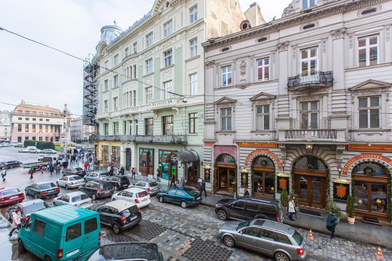 Біля Вокзалу Квартира Подобово По Вулиці Коротка 11 Сучасна Після Ремонту Lviv Exterior foto